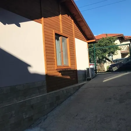 михайлови